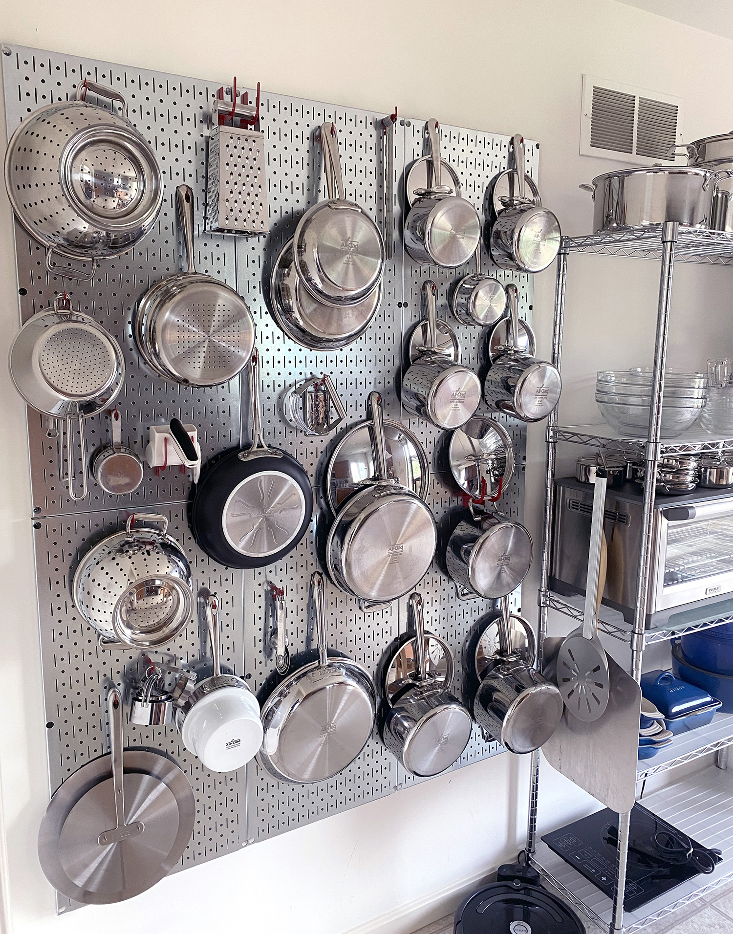 Steel Pegboard Kitchen Wall Organizer for Pots Pans